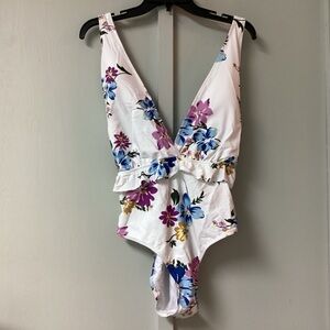 CUPSHE Deep Plunge V Neck One Piece Swimsuit Large Floral Light Padded No Wire
